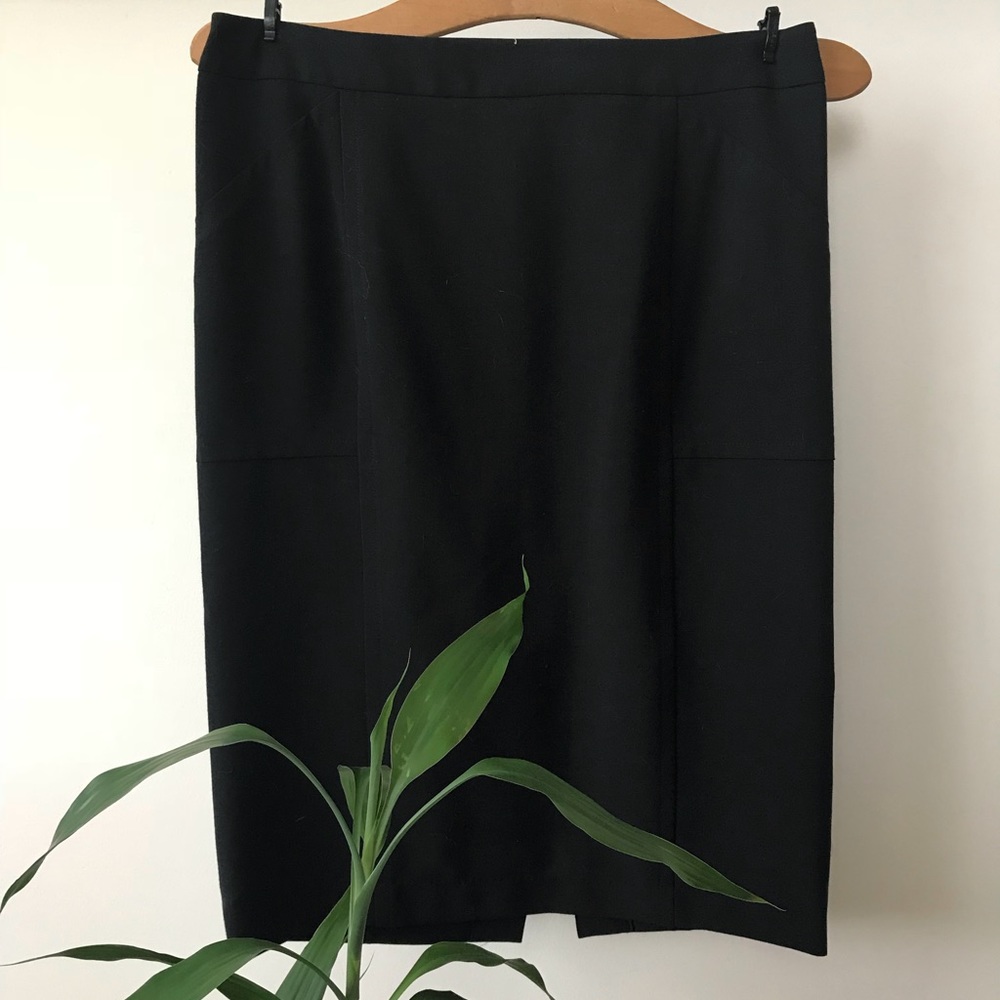 VS Pencil skirt sz 6
